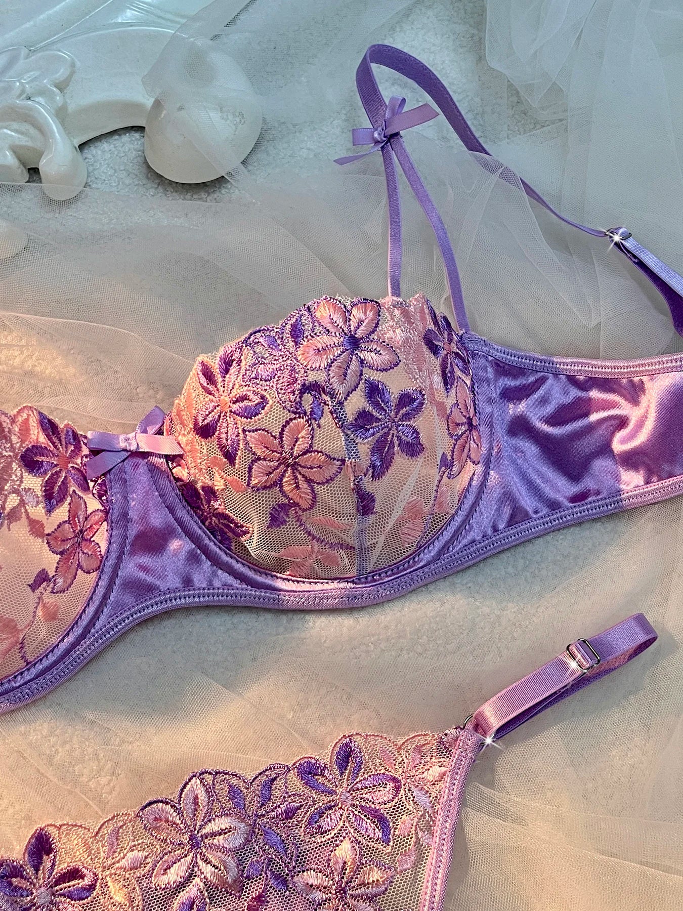 Valentine's Eve Light Purple Danube Group Ladies Sexy Lingerie Bra Women's Suit - the Temptation of a Seductive Night